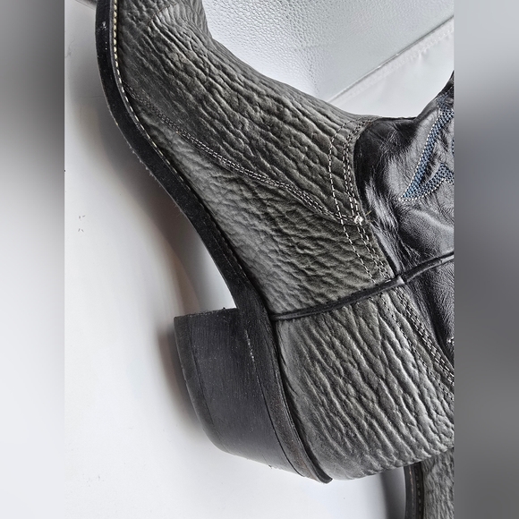 Wrangler Gray Shark Print Leather Boots - Picture 8 of 16